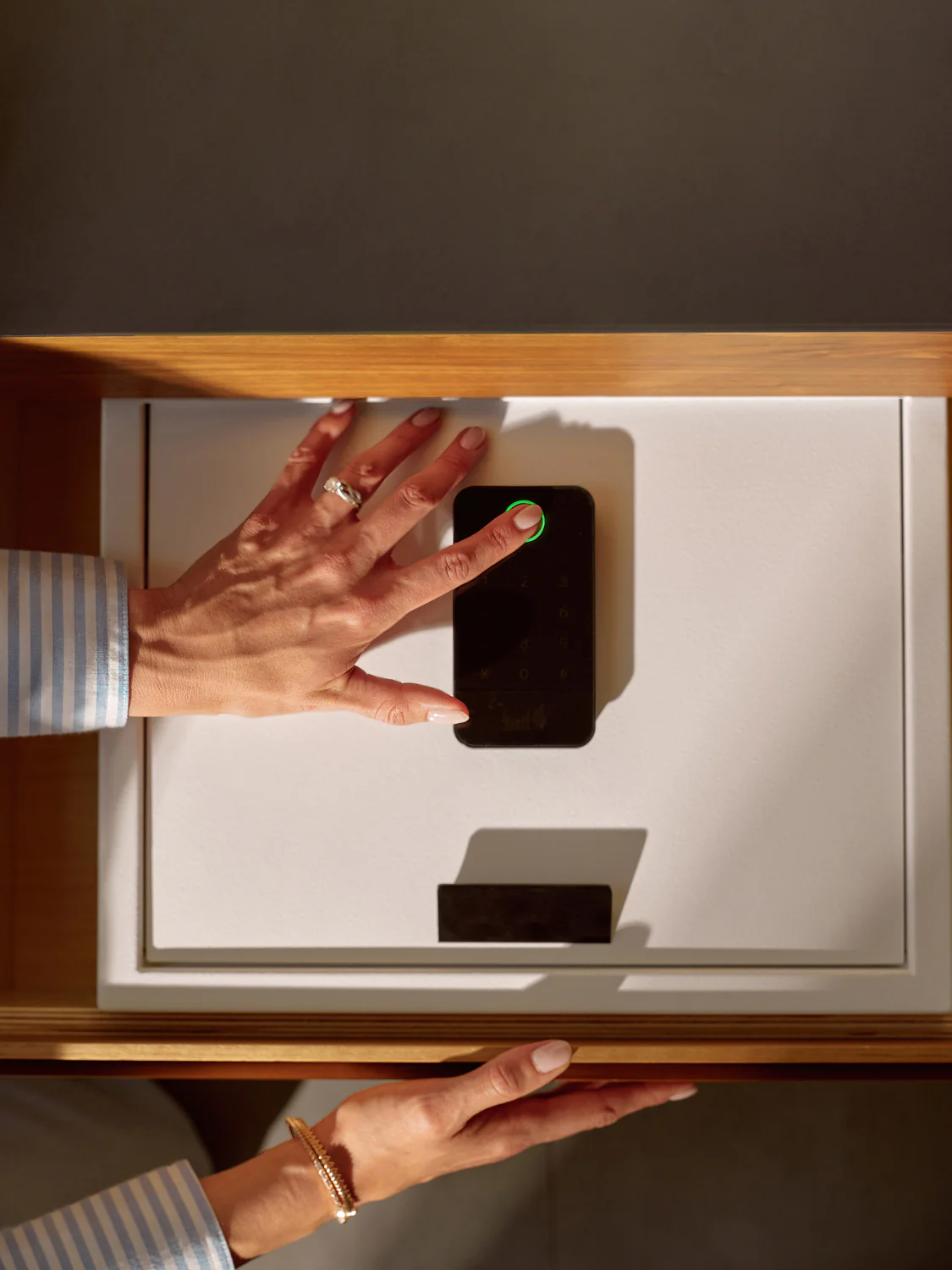 Mycube Nightstand Jewelry Safe - Image 3